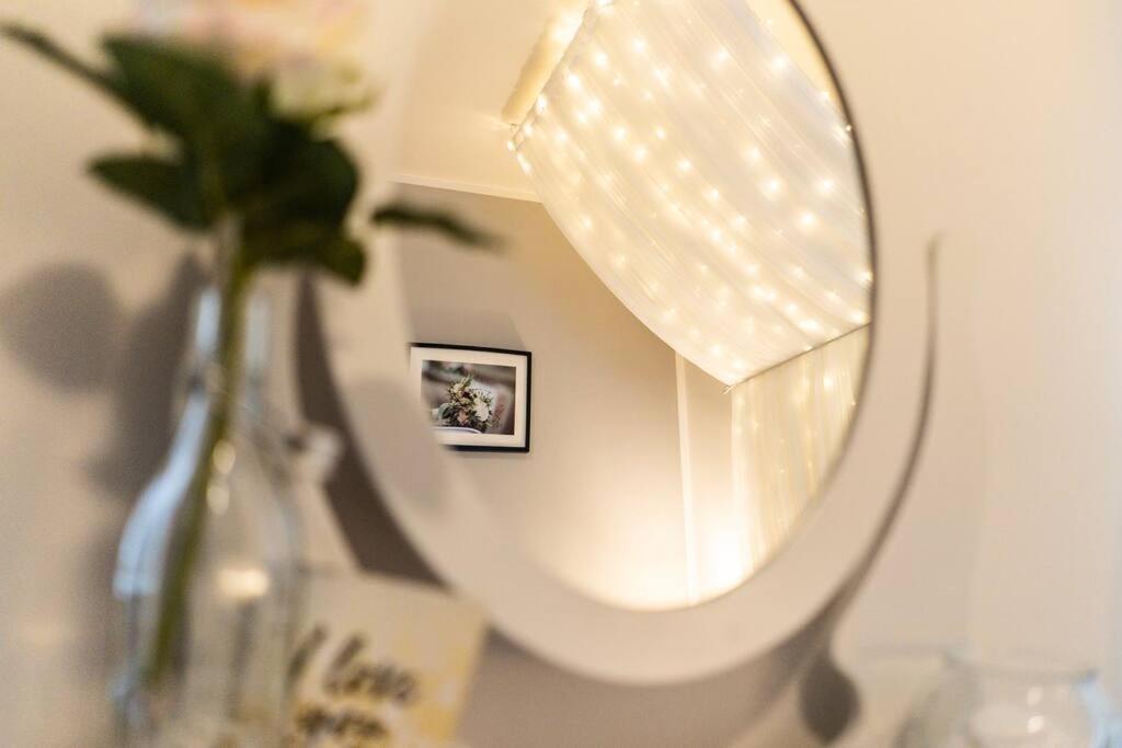 Vintage Dream Near The Center Of Apartment *